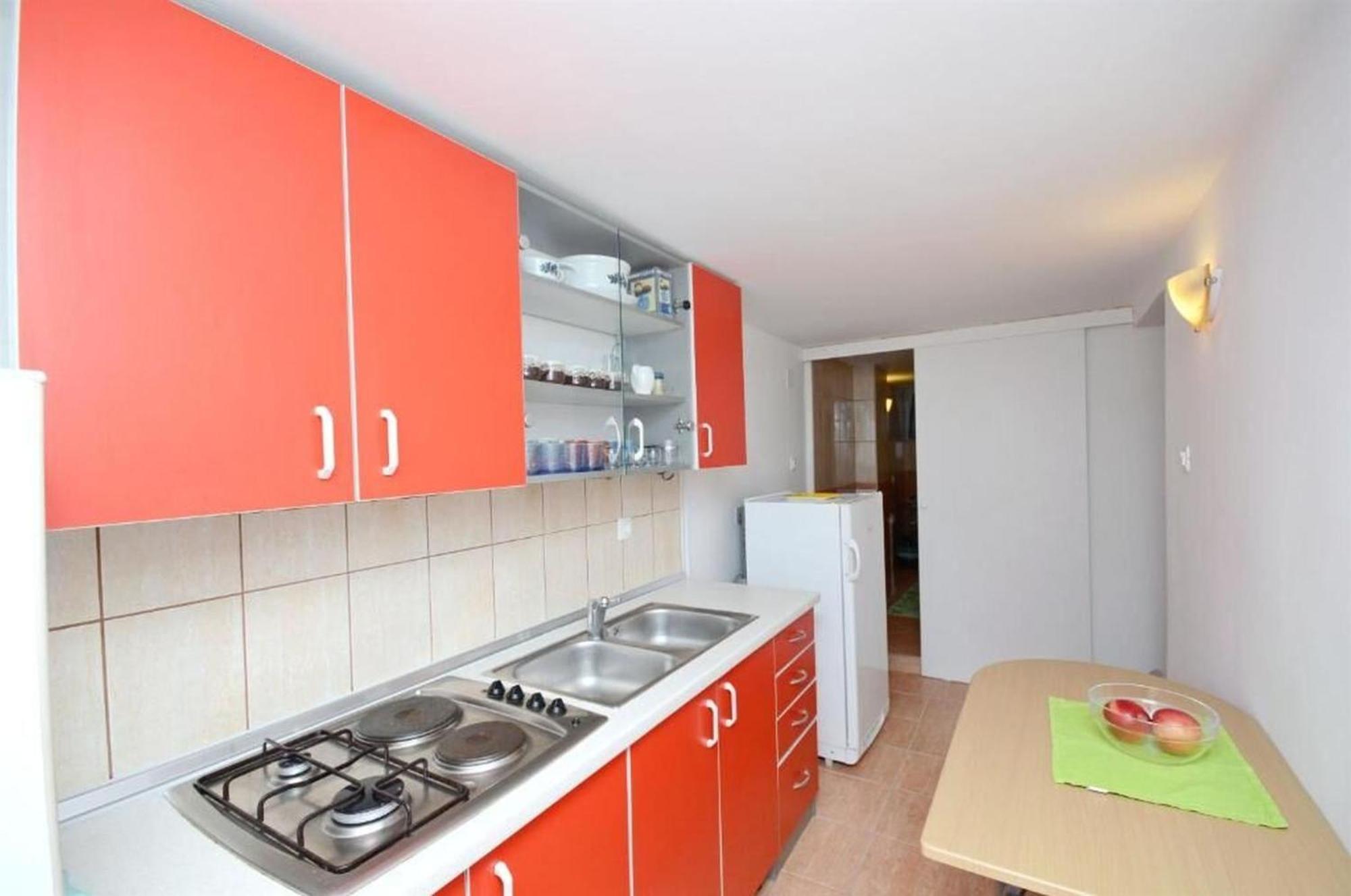 House Vatromir Holiday home