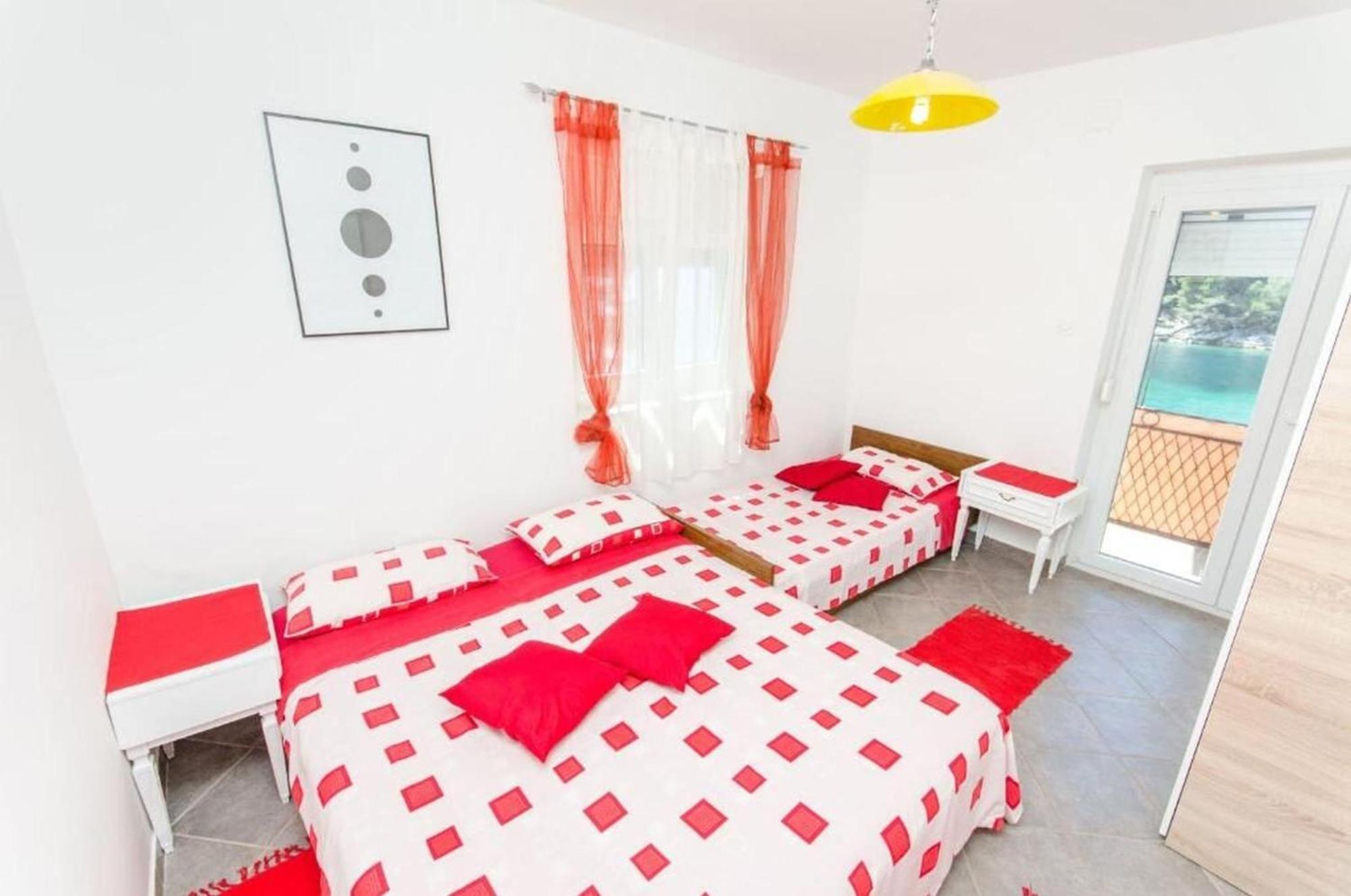 House Vatromir Holiday home